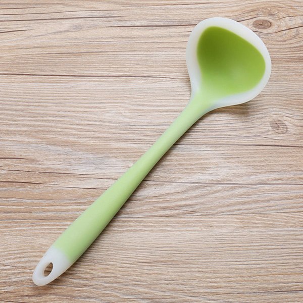 Xingcheng New Fashion Healthy Food Grade Silicone soup Spoon Heat-resistant Colorful Long Handle Ladle for non-stick pan Family Kitchen