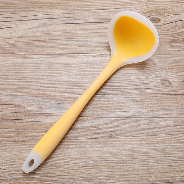 Xingcheng New Fashion Healthy Food Grade Silicone soup Spoon Heat-resistant Colorful Long Handle Ladle for non-stick pan Family Kitchen