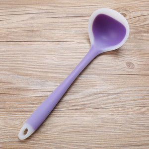 Xingcheng New Fashion Healthy Food Grade Silicone soup Spoon Heat-resistant Colorful Long Handle Ladle for non-stick pan Family Kitchen